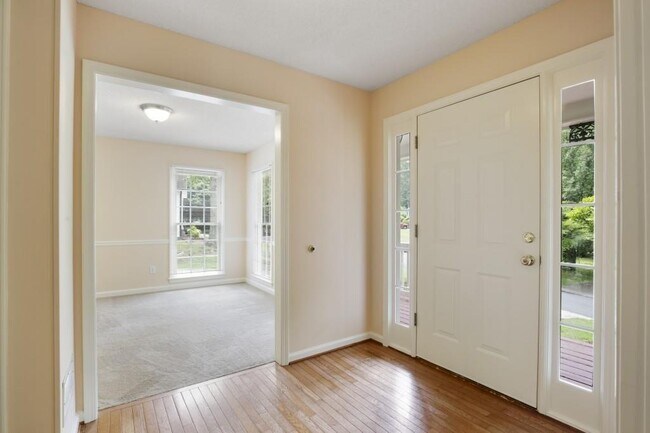 Building Photo - 1312 Dungan Dr NW