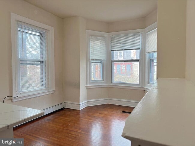 Building Photo - 4527 Osage Ave