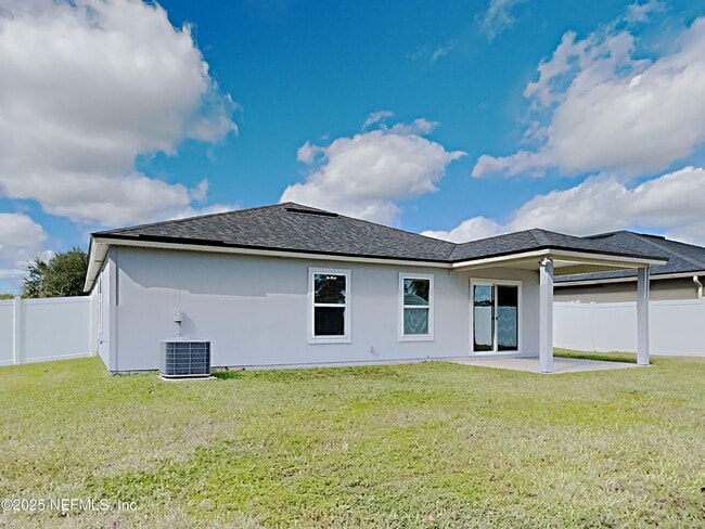 Building Photo - 1865 Woodland Glen Road