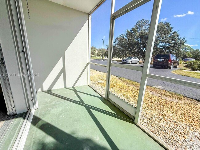 Building Photo - 649 S Tamiami Trl