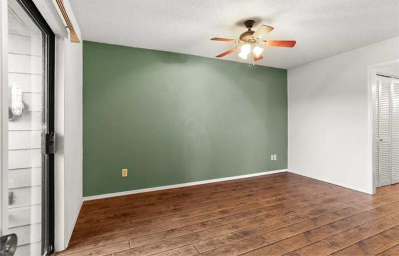 Building Photo - 2312 Ashley Dr