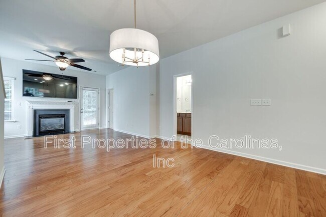 Building Photo - 1430 Harpers Inlet Dr