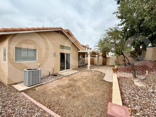 Building Photo - 14501 N 100th Way