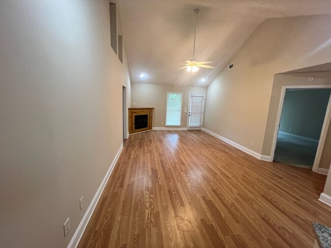 Building Photo - Location, Community, Quality Living. It St...