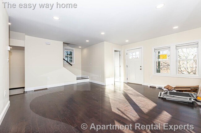 Building Photo - 48 Caldwell Rd