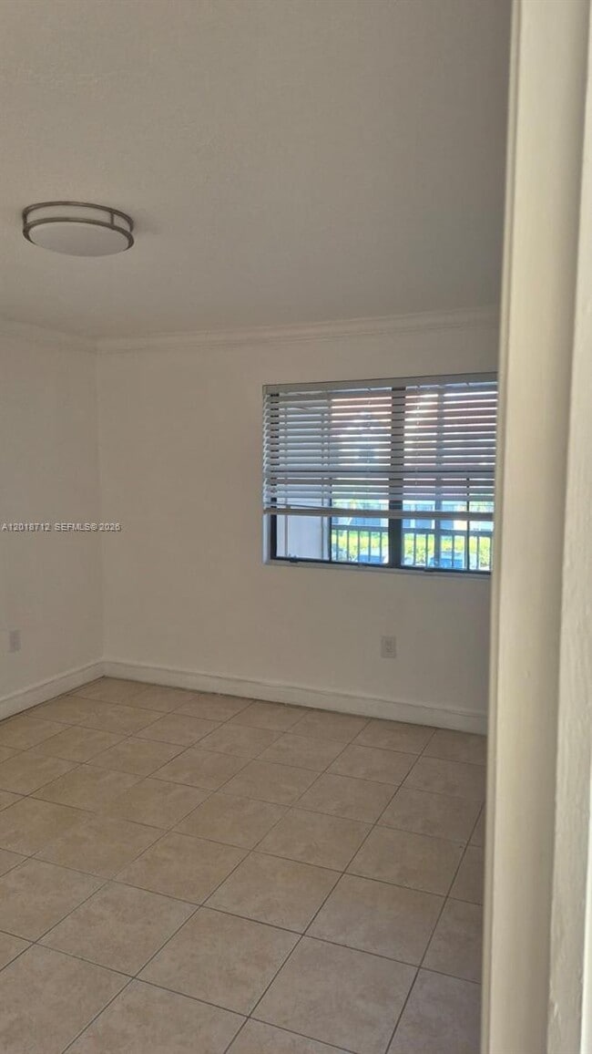 Building Photo - 15581 SW 104th Terrace