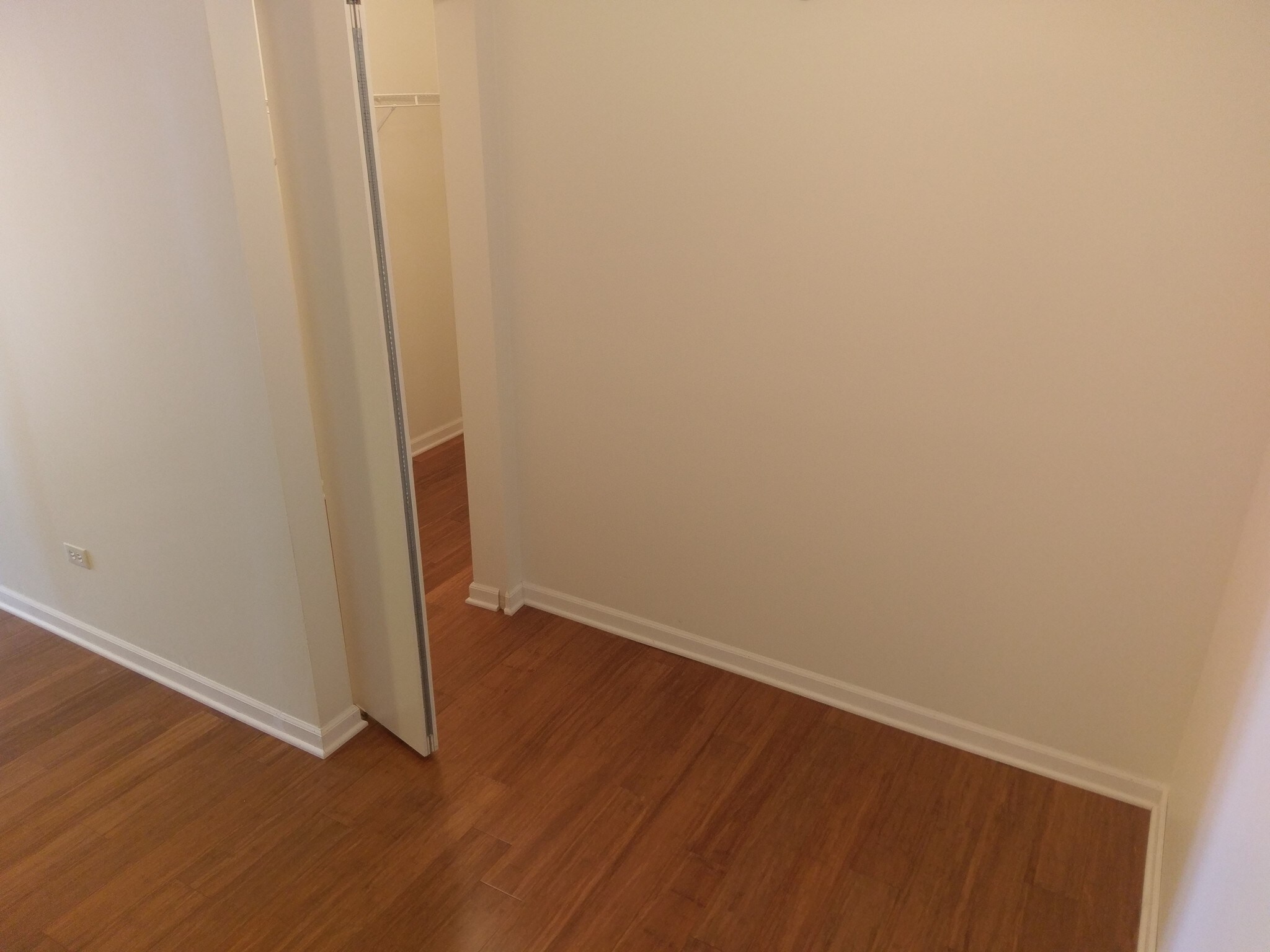 Building Photo - 545 N Dearborn St