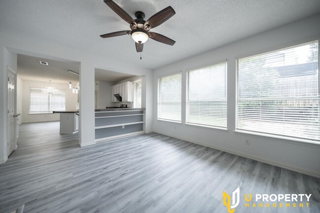 Building Photo - Stylish 3-Bedroom Home in Flower Mound