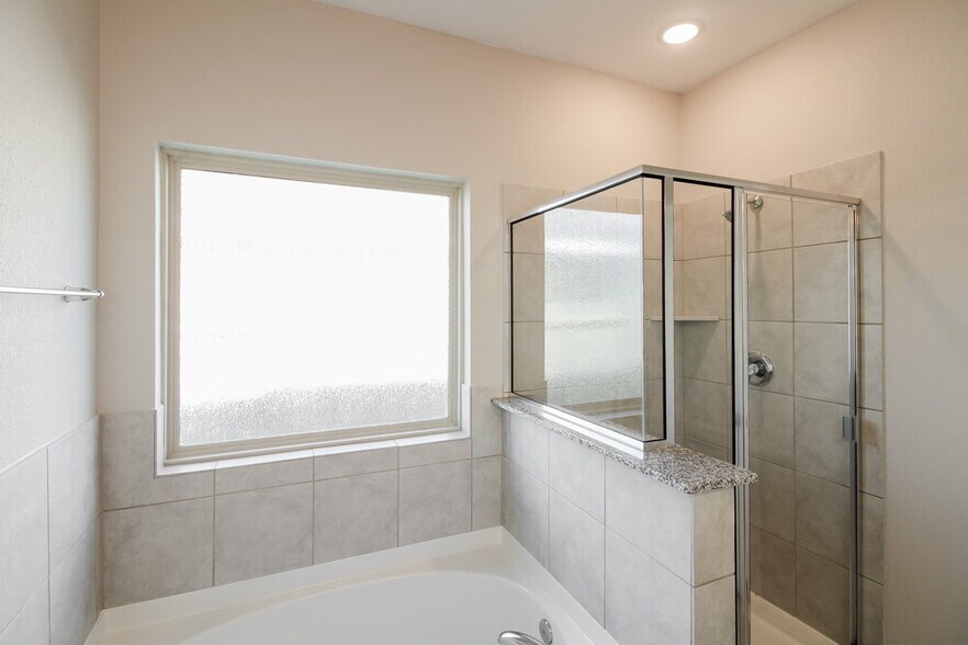 Building Photo - 8519 Balding Dr