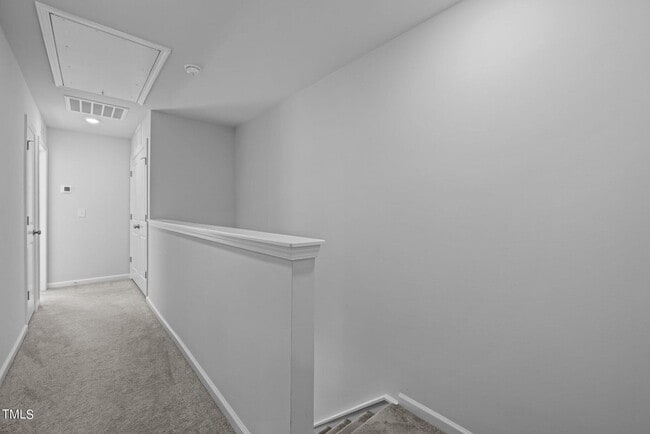 Building Photo - 2550 Laurel Valley Way