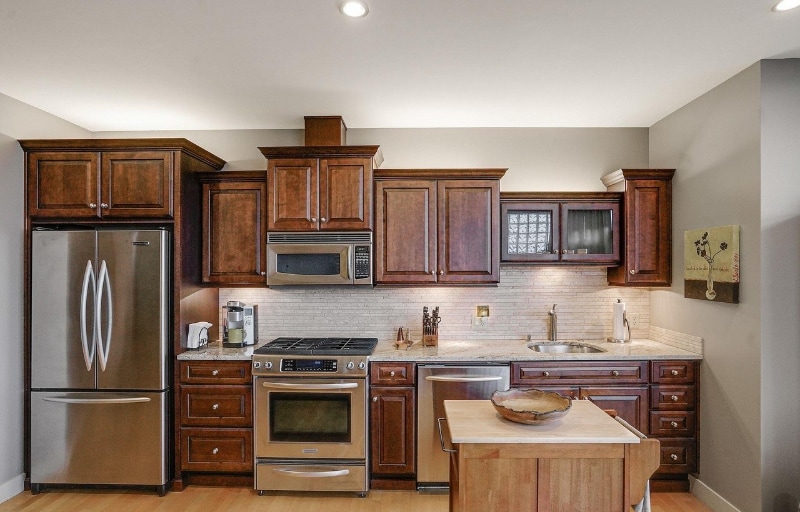 Building Photo - 136 SW Washington Ave