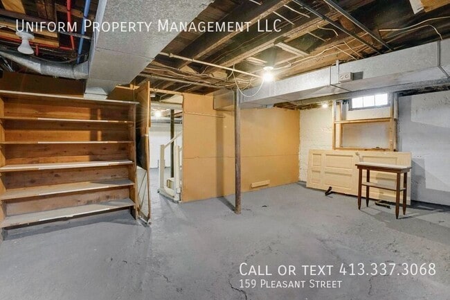 Building Photo - 159 Pleasant St