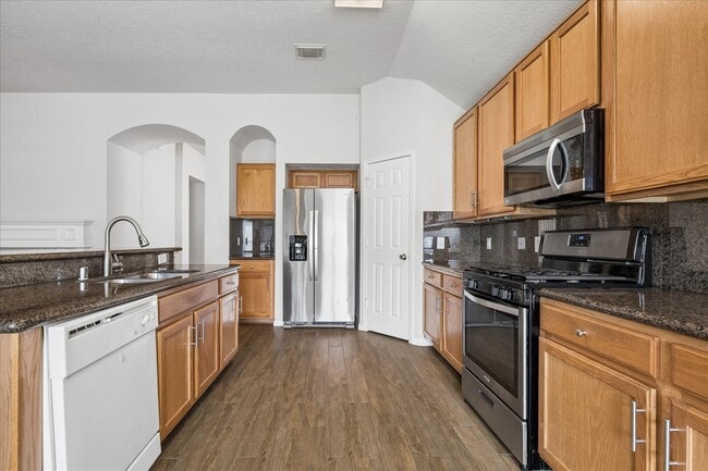 Building Photo - 10414 Chelsea Brook Ln