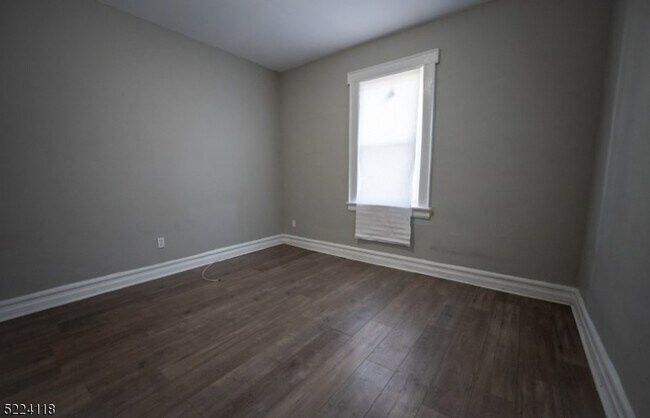 Building Photo - 226 Fairmount Ave