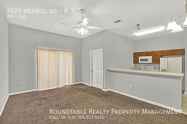 Building Photo - 7920 Merrill Rd