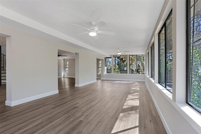 Building Photo - 2830 SE 31st St