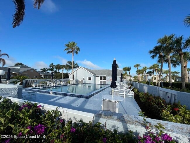 Building Photo - 1495 Malibu Cir NE