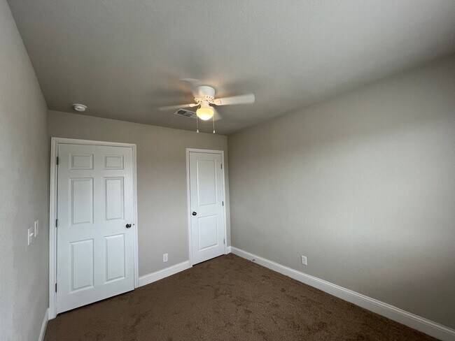 Building Photo - 7813 Savanah Brooks, Live Oak, TX. 78233