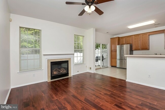 Building Photo - 26 Normandy Dr
