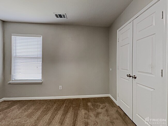 Building Photo - 6930 Garnet Trail Ln