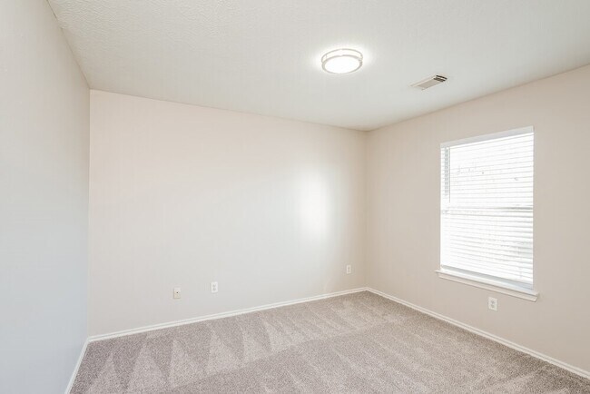 Building Photo - 12910 Hunters Field Ln