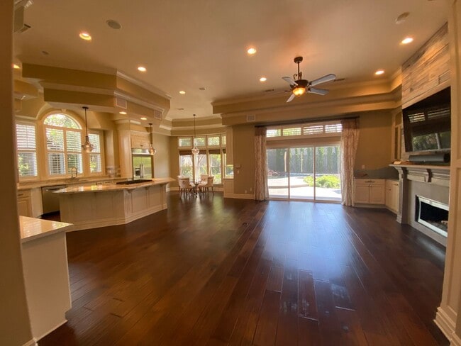 Building Photo - Stunning American River Canyon Custom Home