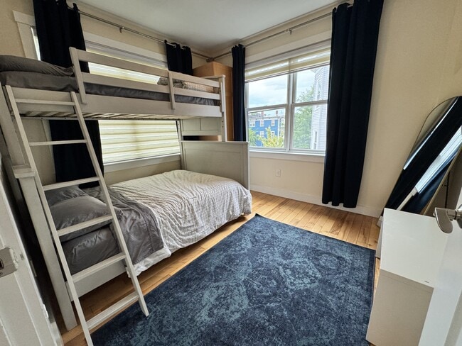 Building Photo - 277 Broadway