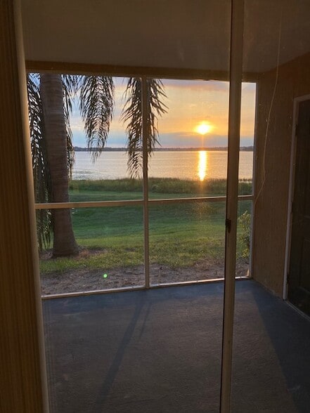 Building Photo - 7618 Pissarro Dr