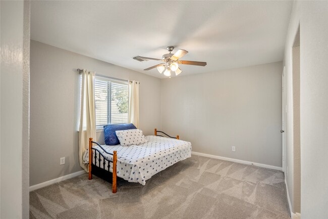 Building Photo - 17603 Fall River Pass Ct