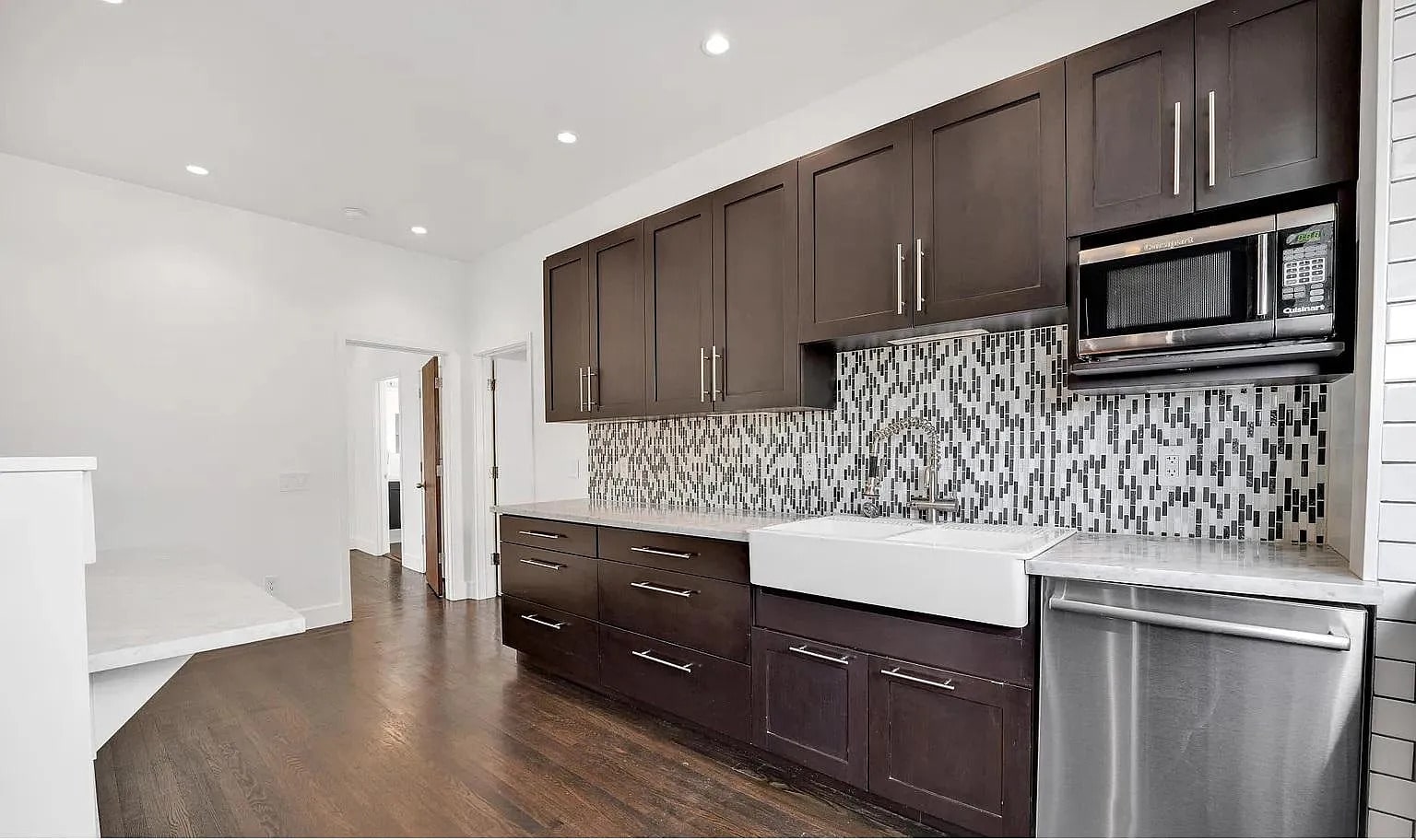 Tons of kitchen cabinets, gorgous backsplash - 1350 Dolores St