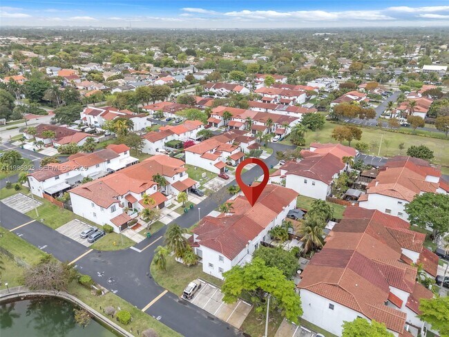 Building Photo - 20975 SW 84th Ave