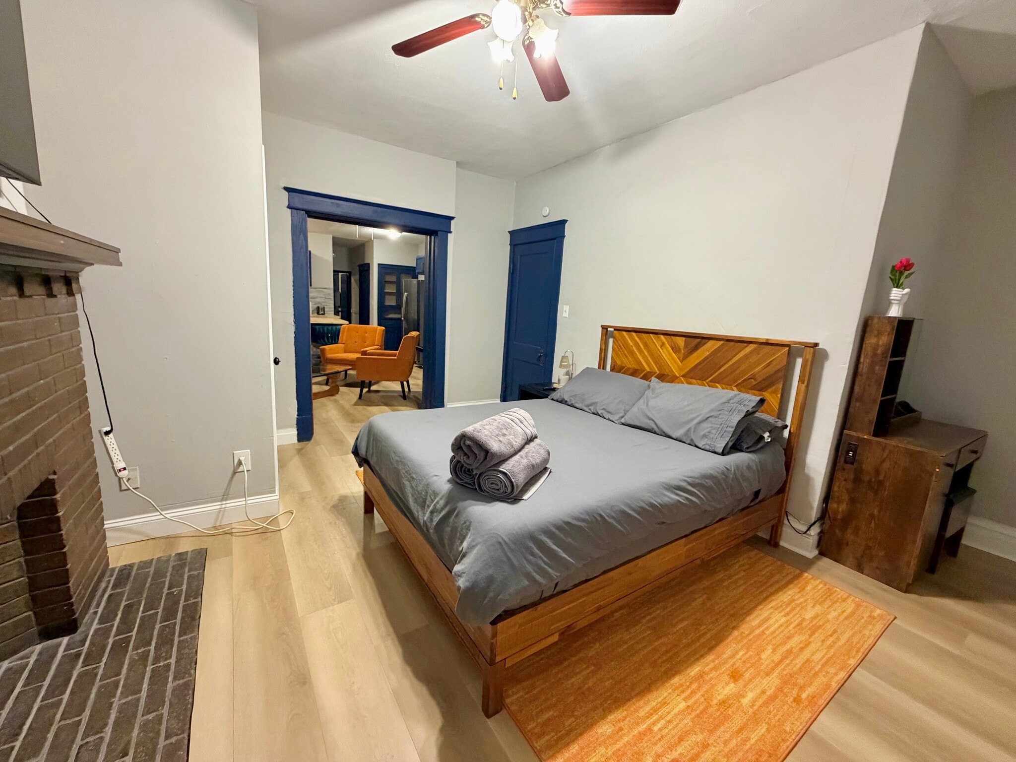 Building Photo - 3235 Itaska St