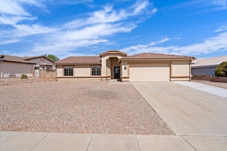 Building Photo - 2729 Cartegena Dr