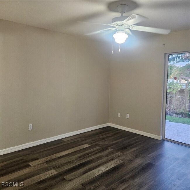 Building Photo - 103 Ivan Ave S