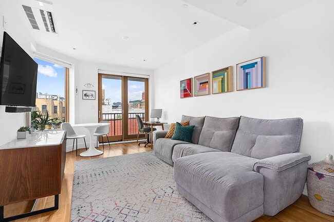 Building Photo - Awesome 1 bedroom