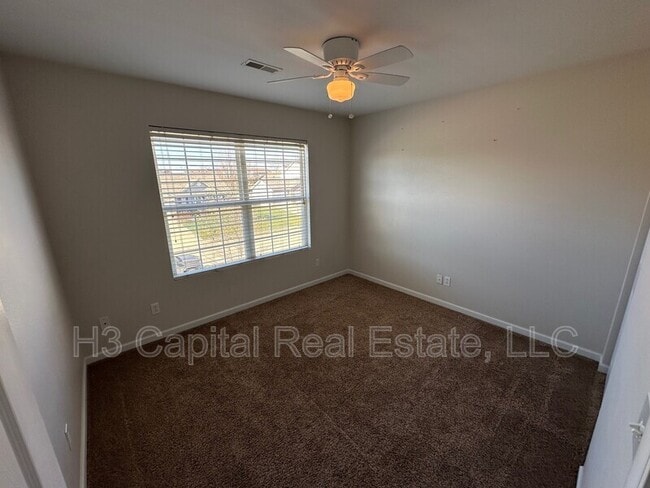 Building Photo - 1456 Dale Dr