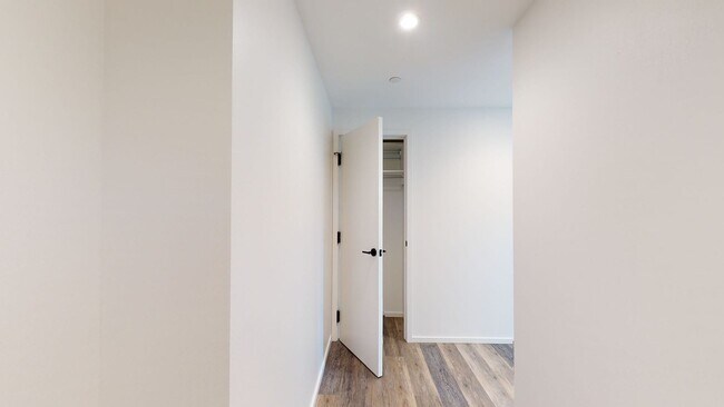 Building Photo - 345 Harrison Ave