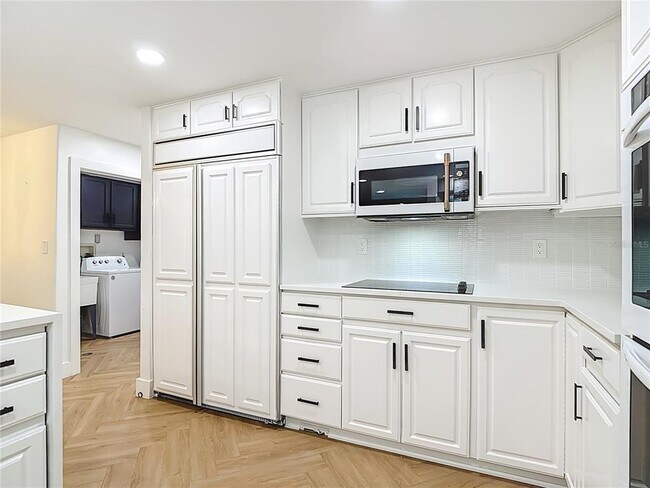 Building Photo - 13211 Pleasant Hill Farm Rd