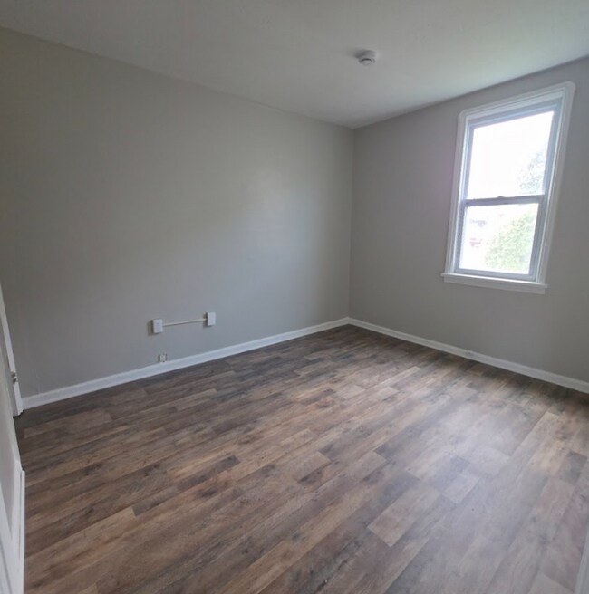 Building Photo - 4444 W 51st St