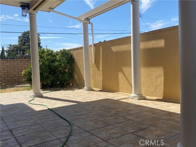 Building Photo - 10761 Lotus Dr