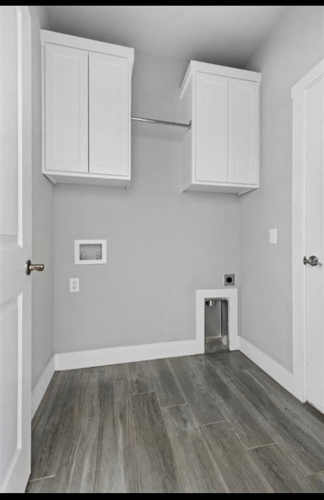 Building Photo - 657 Sun Meadows Loop