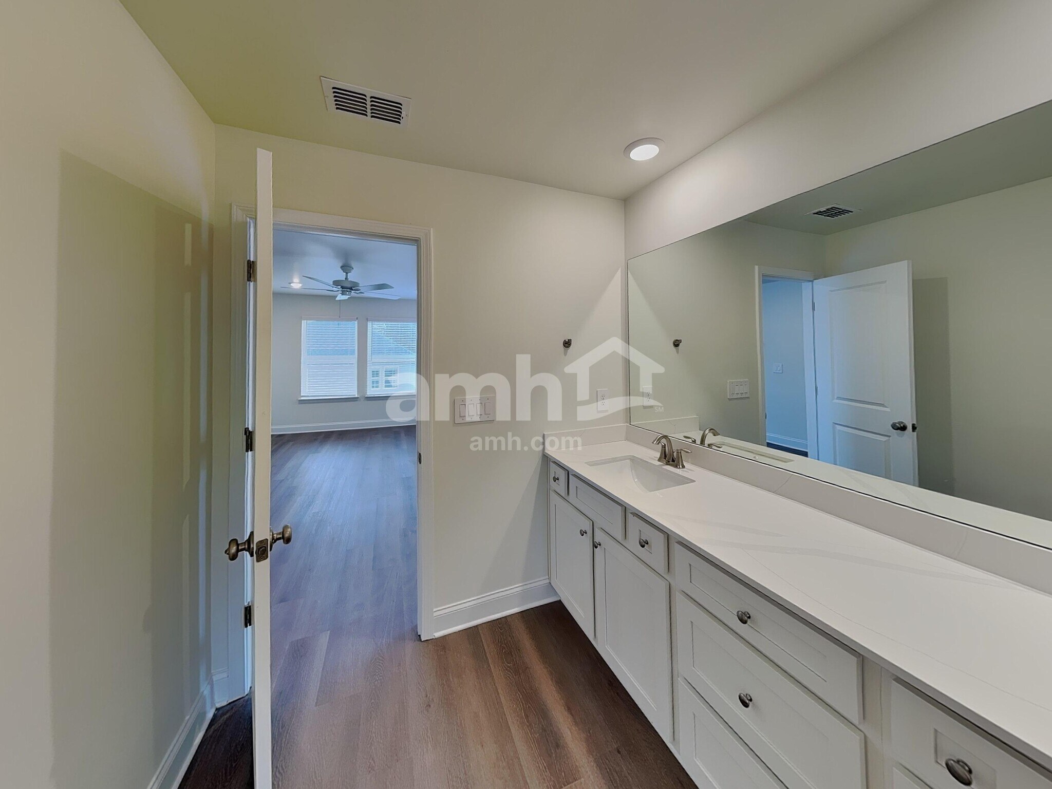 Building Photo - 3545 Shane Hill Rd SW