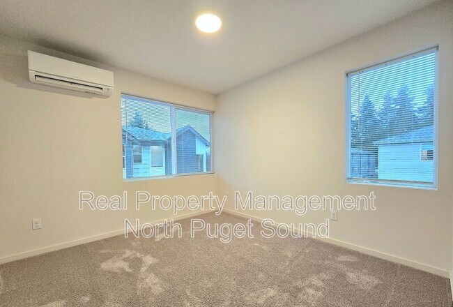 Building Photo - 17417 W Main St