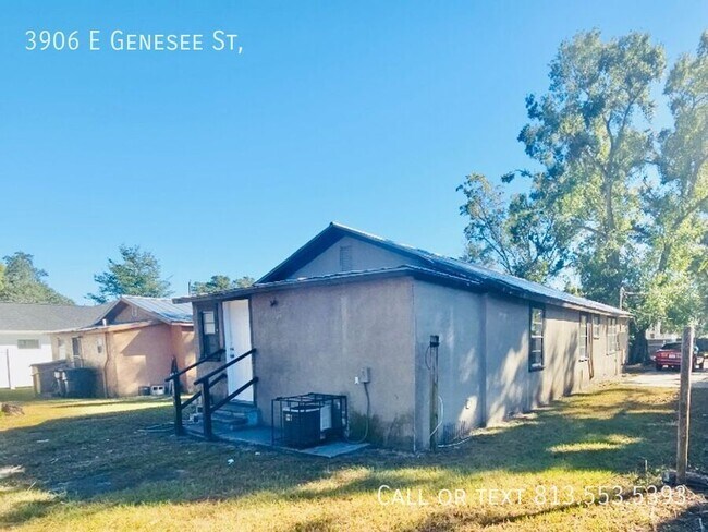 Building Photo - 3906 E Genesee St