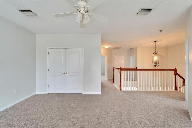 Building Photo - 5604 Skimmer Dr