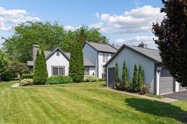 Building Photo - 6251 Tara Hill Dr