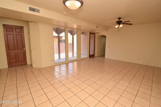 Building Photo - 2934 N Cardell Cir