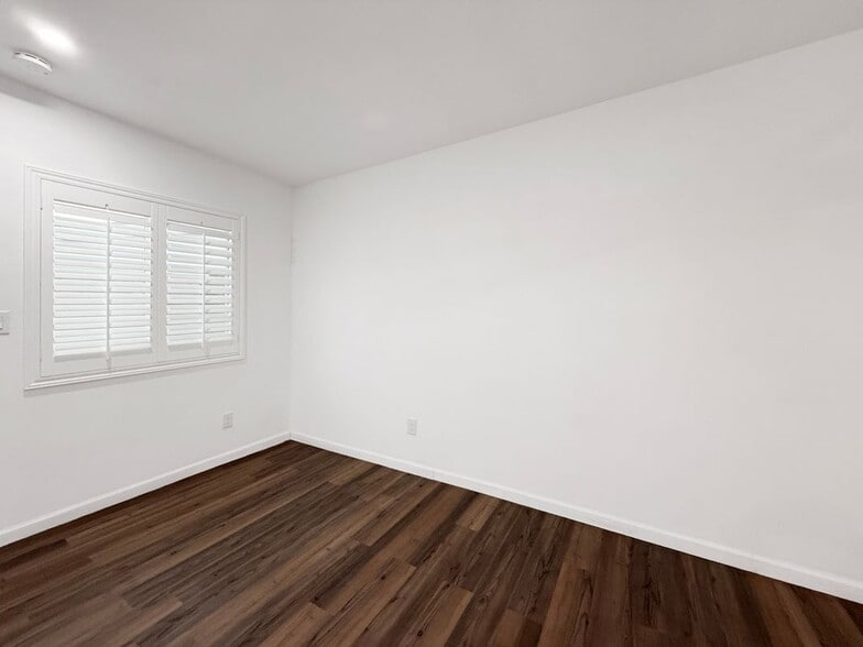 Building Photo - 39572 Armfield Ave