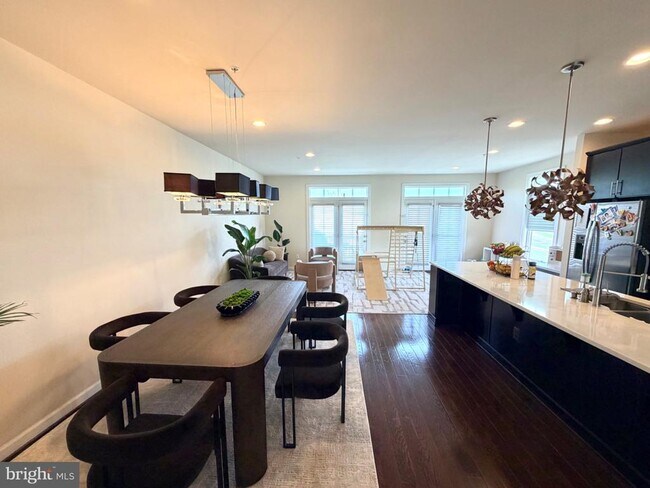 Building Photo - 20674 Duxbury Terrace