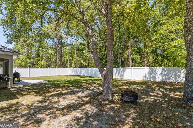 Building Photo - 166 Verano St